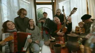 Гарик Сукачёв - А жизнь моя течёт и катится (Премьера клипа 2021)