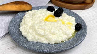 Рисовую кашу готовлю так вкусно,что у нас она съедается до последней ложки, а дети сами просят приготовить ее на завтрак